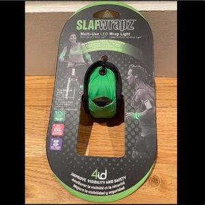 NWT Slapwrapz Multi-use LED safety wrap light